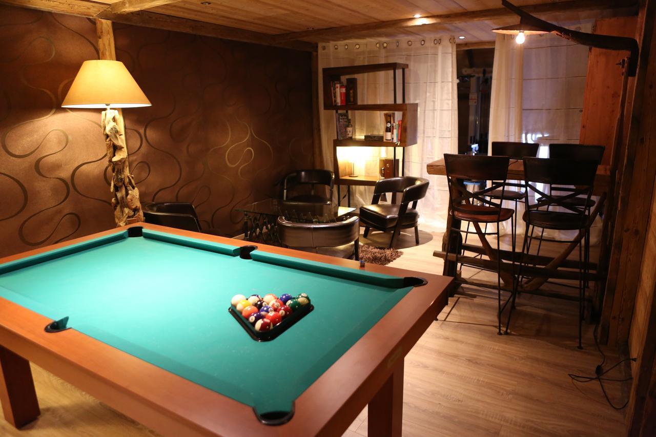Chambres D'Hotes Le Repere Des Anges Et Spa Larnod Ngoại thất bức ảnh